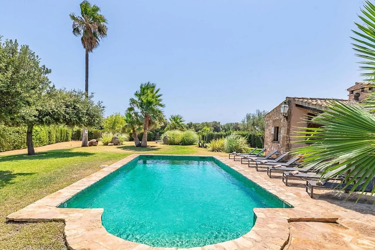 Villa Can Paroya By Sealand Villas Alcudia  Spanien